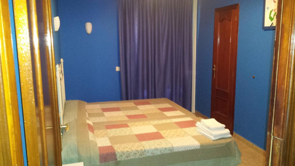 Hostal Rico Madrid Extérieur photo